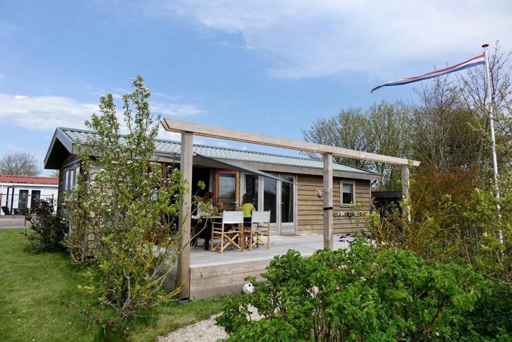 Strandvakantiehuisje! فوركوم المظهر الخارجي الصورة